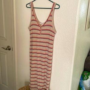 NWOT !   Fitted, ribbed size small maxi dress